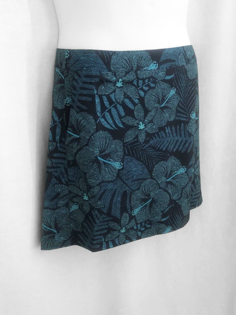 Ripskirt Hawaii Length 2 Side Pockets Wrap Skirt Maui Moonlight Size XL